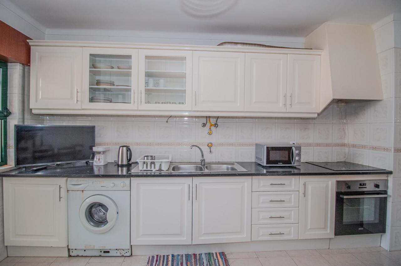 Charming Private Rooms In An Apartment A2 Penha - ファロ エクステリア 写真