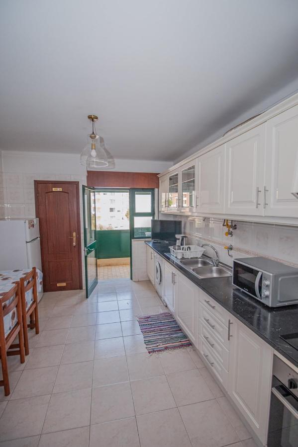 Charming Private Rooms In An Apartment A2 Penha - ファロ エクステリア 写真